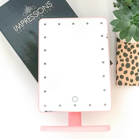 Impressions Vanity Collection Other - Impressions Vanity | Mirror XL LED Light Up Makeup